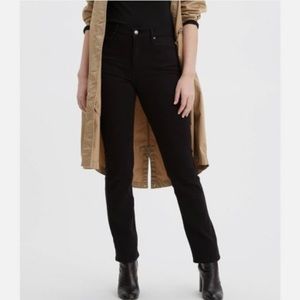 Levis 724 High Rise Straight Jeans Black size 26